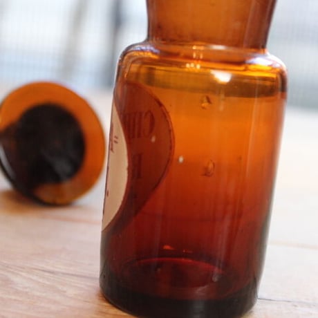 pill glass bottle 55