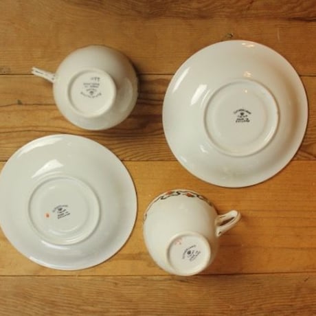 sutherland cup and saucer 2 set C