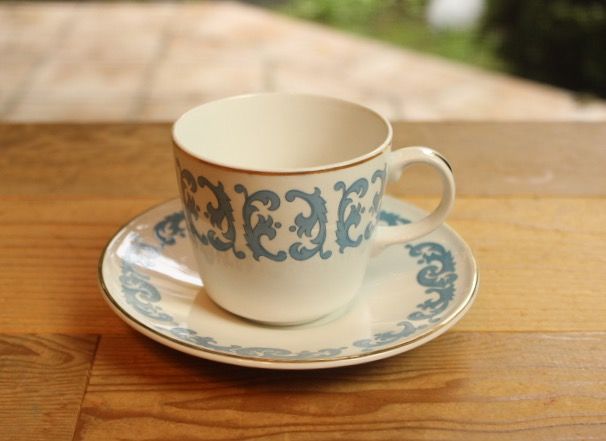 crown essex cup and saucer set | Lesley Vintage
