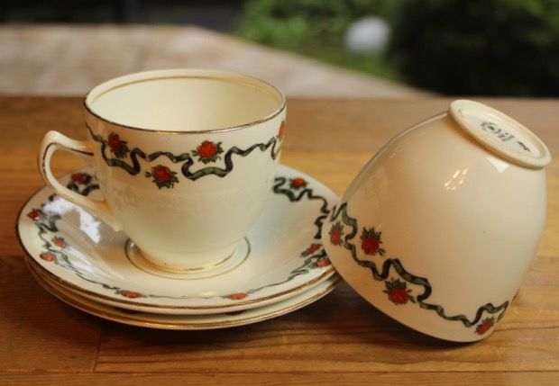 sutherland cup and saucer 2 set A | Lesley Vintage