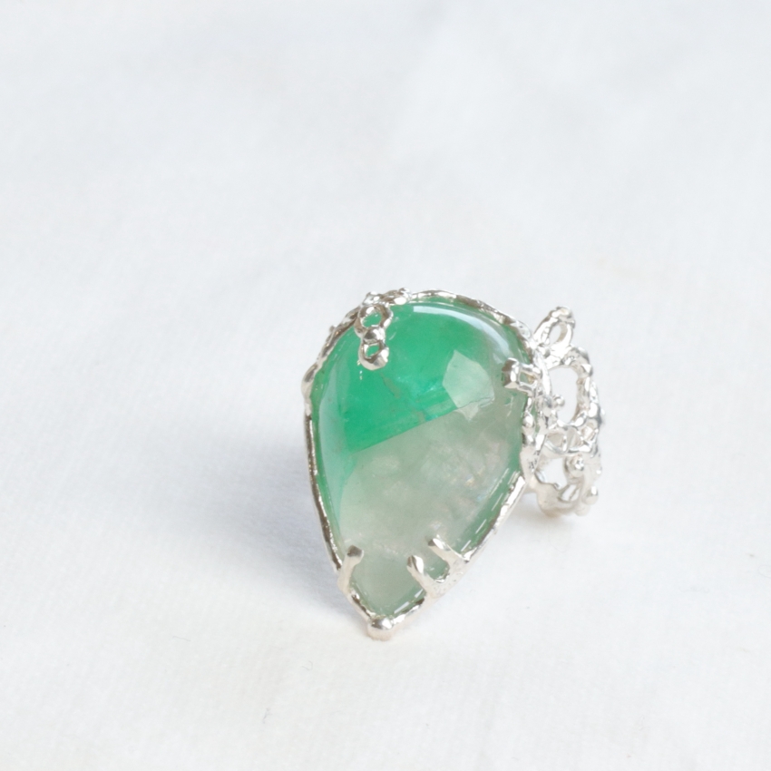 巨大エメラルドインクオーツ エメラルドインクォーツ4.98ct | progresstone