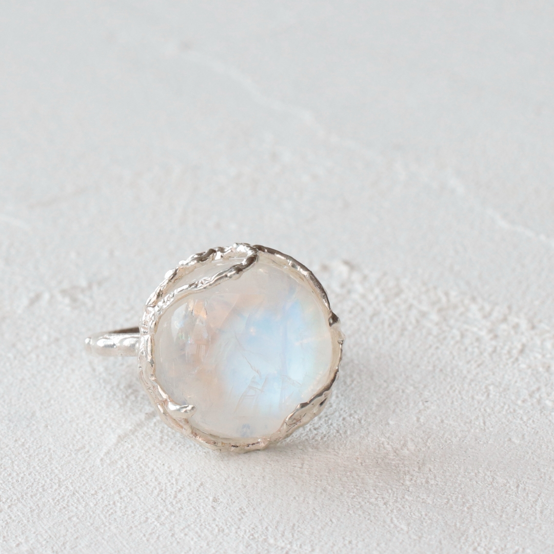 レインボームーンストーン リング C-101614 | kiri onlinestore