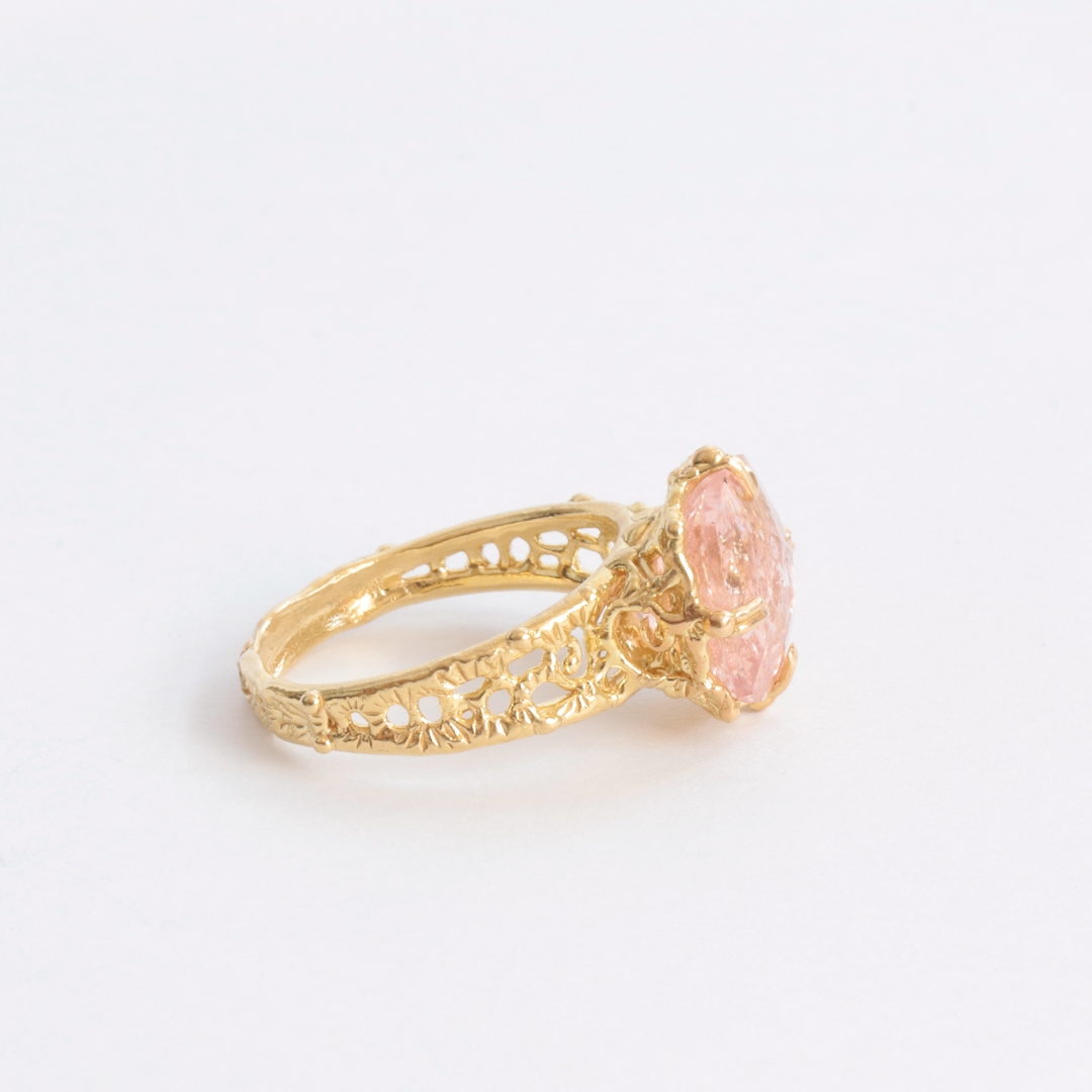 モルガナイト リング（K18）C-101566 | kiri onlinestore