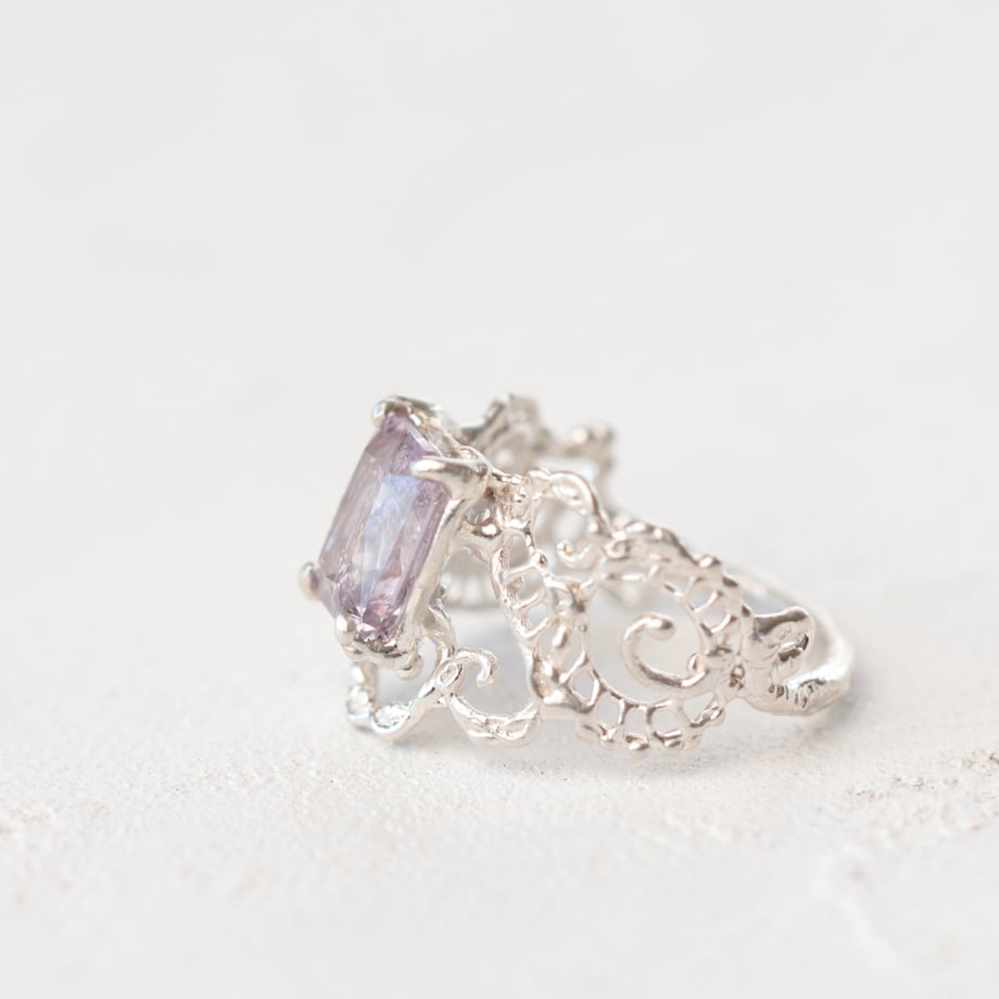 692518c65d2d4e385e20d561