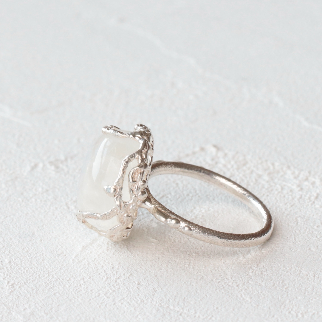 レインボームーンストーン リング C-101614 | kiri onlinestore