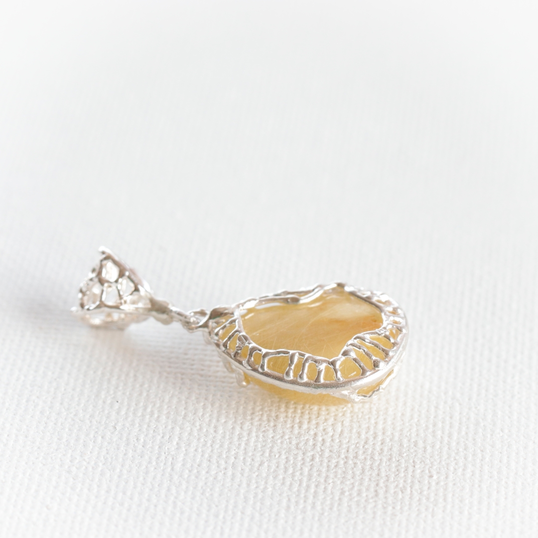 ゴールド ルチル クォーツ ペンダントトップ C-200538 | kiri onlines