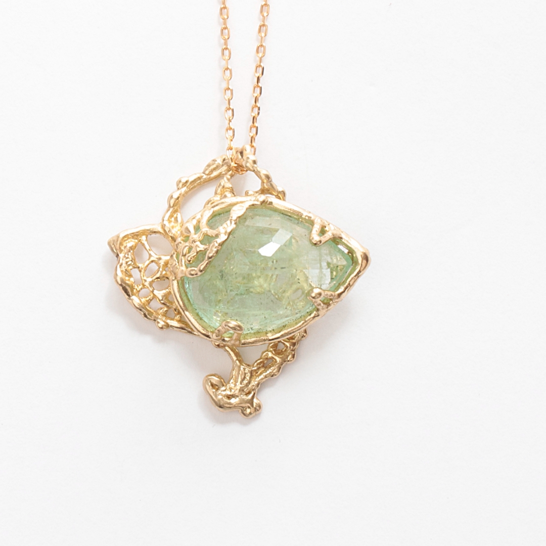 ⭐️金高騰⭐️4°C K18 エメラルド ネックレス⭐️USED⭐️ ⭐️金高騰⭐️4°C K18 エメラルド ネックレス⭐️USED