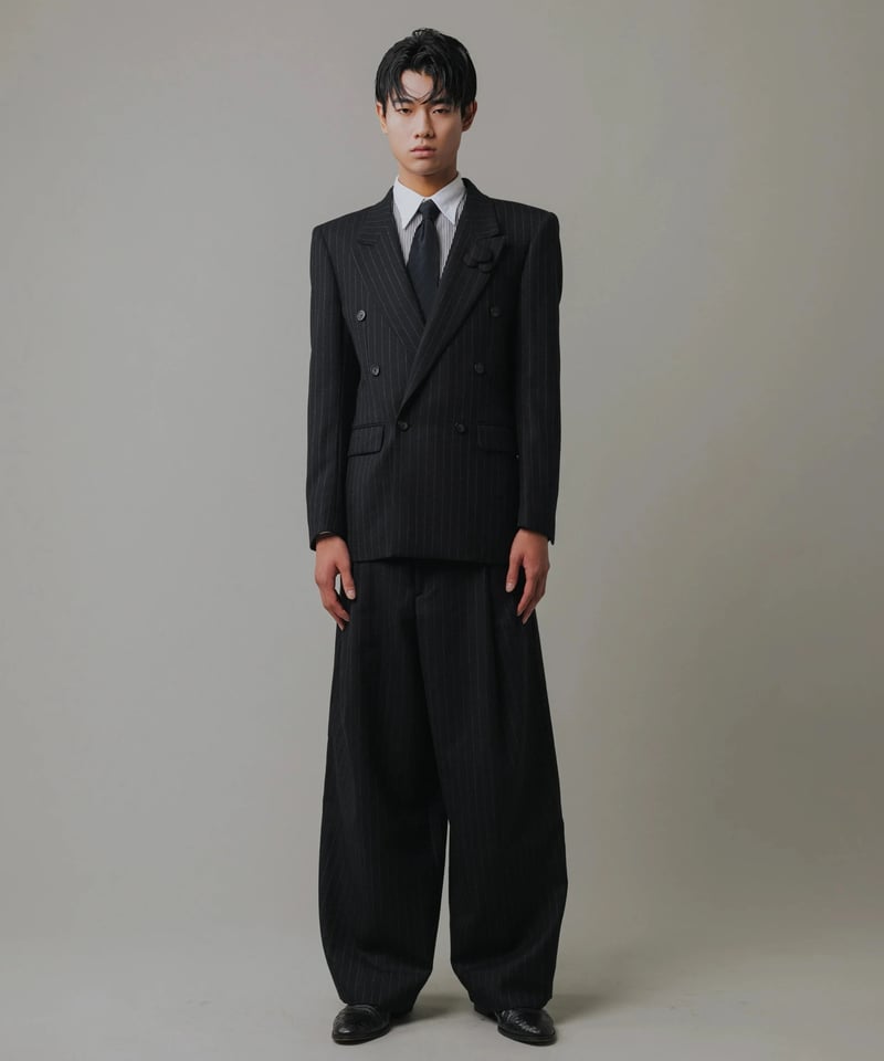 DOUBLE-BREASTED STRIPED JACKET 