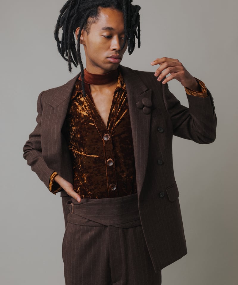 DOUBLE-BREASTED STRIPED JACKET 