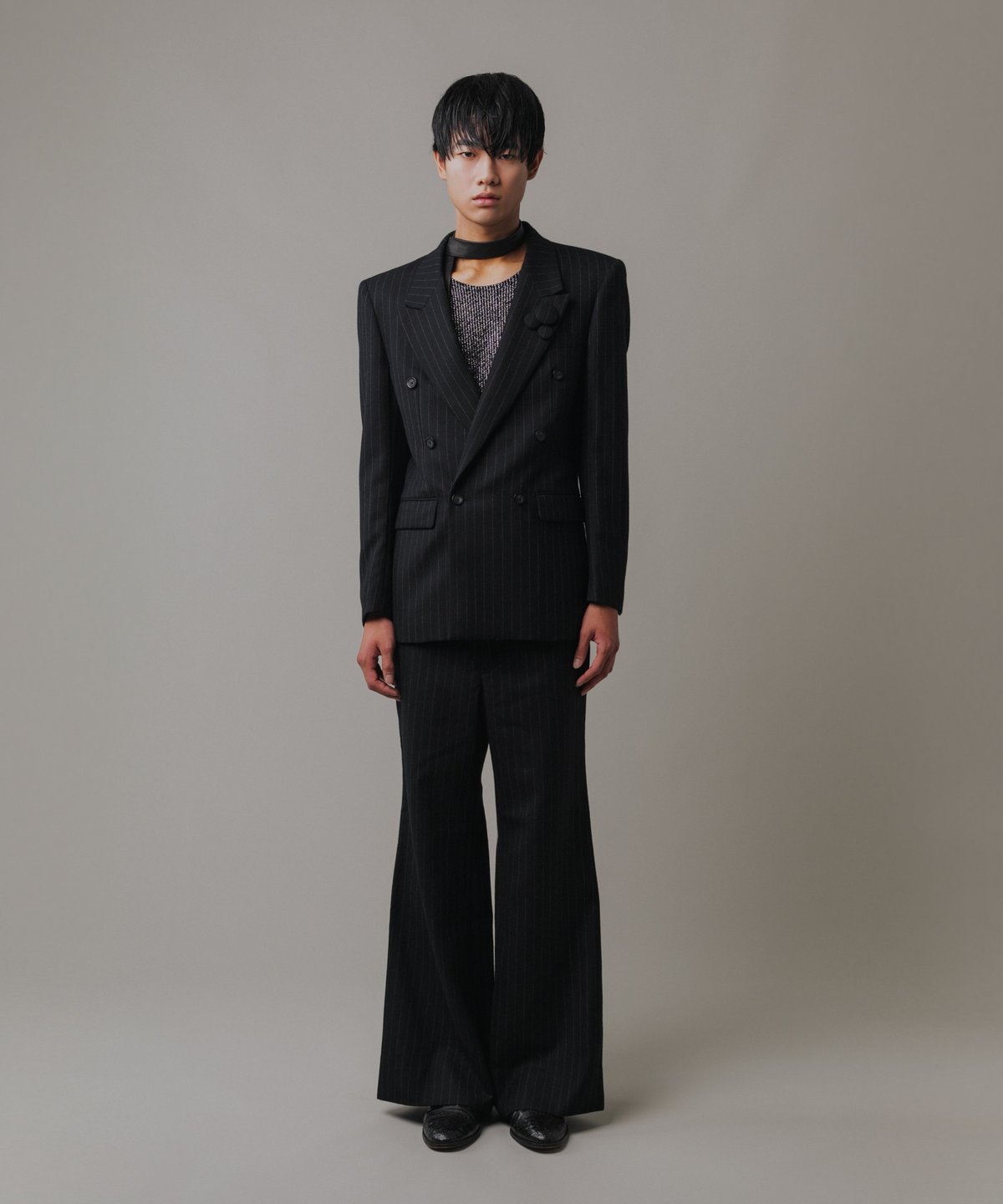 DOUBLE-BREASTED STRIPED JACKET 