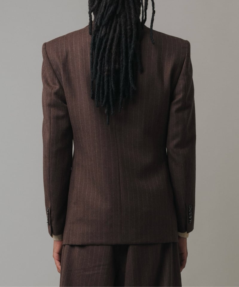 DOUBLE-BREASTED STRIPED JACKET 