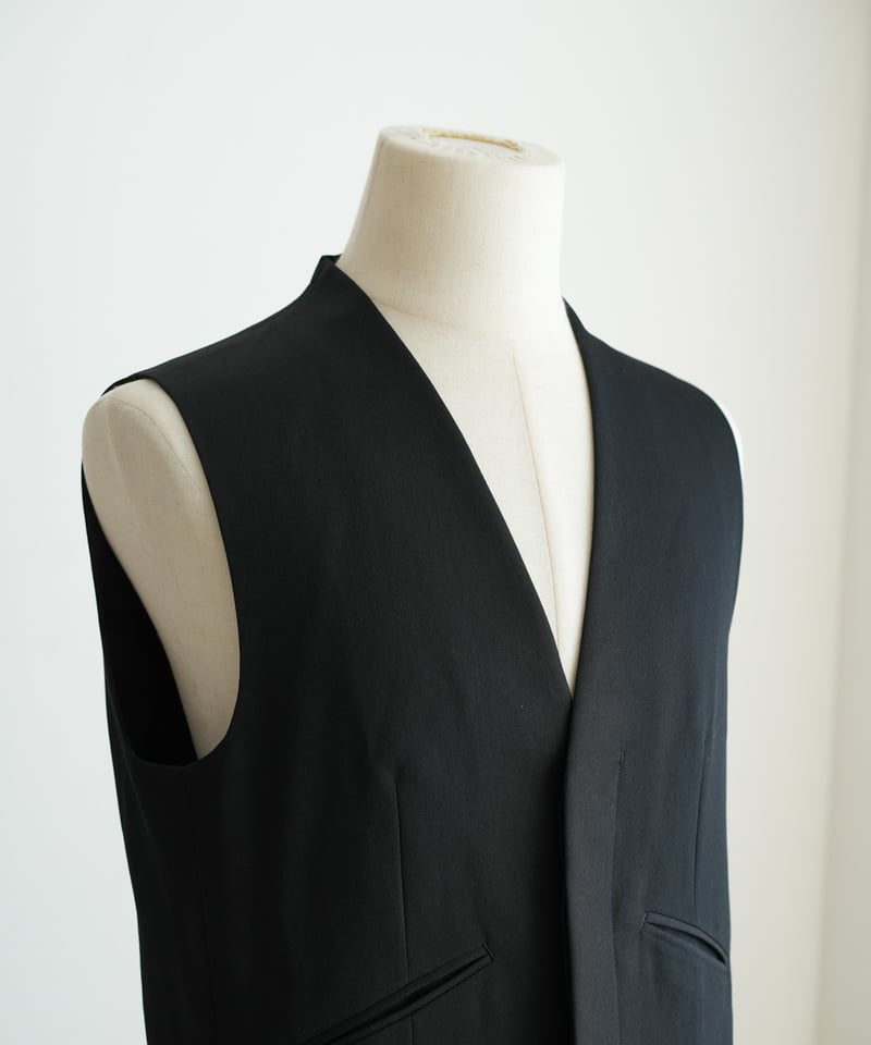 WOOL FLY-FRONT VEST 