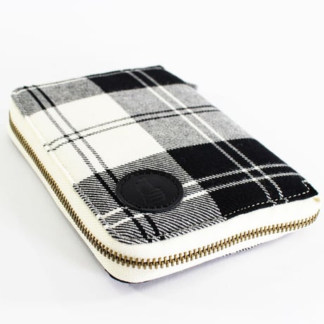 ブックポーチ / LOCHCARRON TARTAN BOOKPOUCH