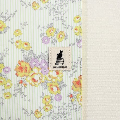 ブックカバー / LIBERTY PRINT BOOK COVER A5判 2024 母の日 SELECT