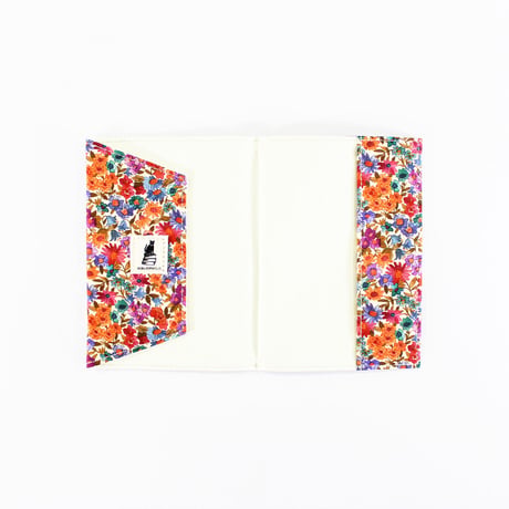 ブックカバー / LIBERTY PRINT BOOK COVER 文庫 2023 LIBERTY FLOWER MARKET