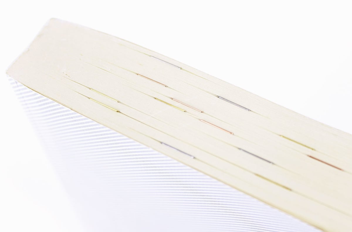 BOOK DARTS 18PIECES MIX | BIBLIOPHILIC