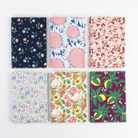 ブックカバー / LIBERTY PRINT BOOK COVER 46判 2024 SS SEASONAL