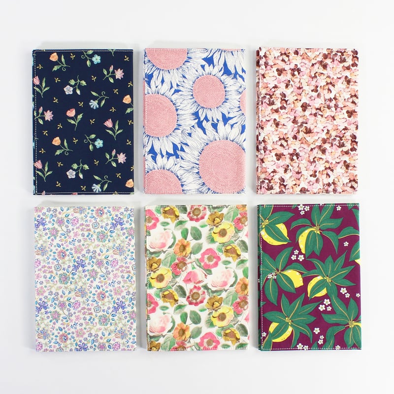 ブックカバー / LIBERTY PRINT BOOK COVER 46判 2024 SS S