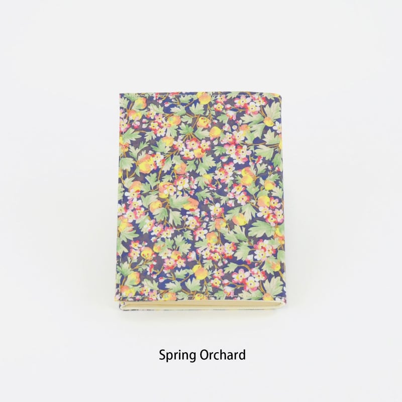 ブックカバー / LIBERTY PRINT BOOK COVER 文庫 | BIBLIOPH