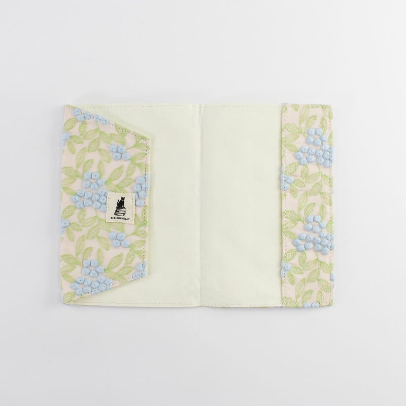 sa⑬ブックカバー ブックカバー / EMBROIDERY BOOKCOVER 新書 25AW | BIBLIOP