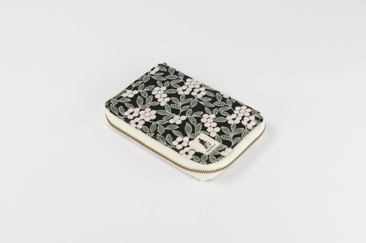 tamaー1125様⑫ブックカバー、ポーチ ブックポーチ / EMBROIDERY BOOKPOUCH 25AW | BIBLIOPHILIC