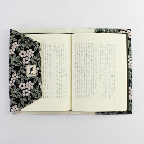 ブックカバー / EMBROIDERY BOOKCOVER 46判 25AW