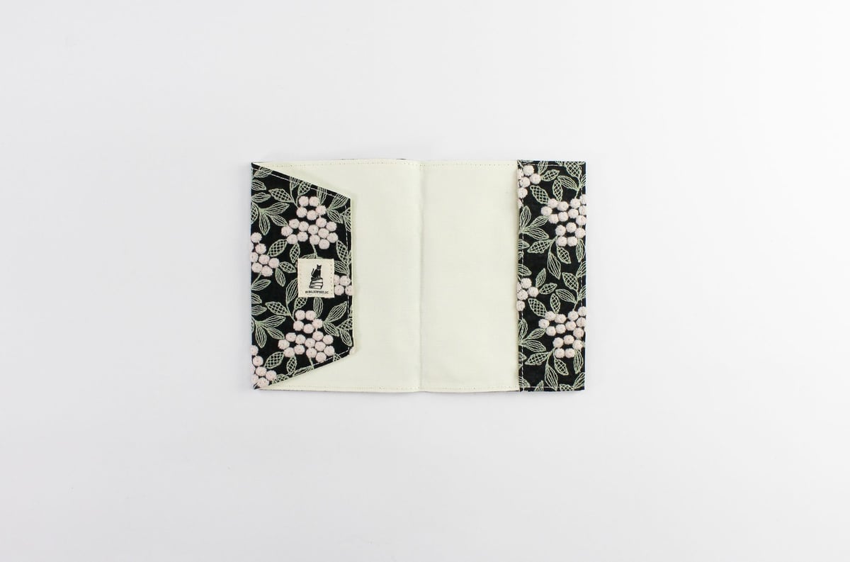 ブックカバー / EMBROIDERY BOOKCOVER 文庫 25AW | BIBLIOP