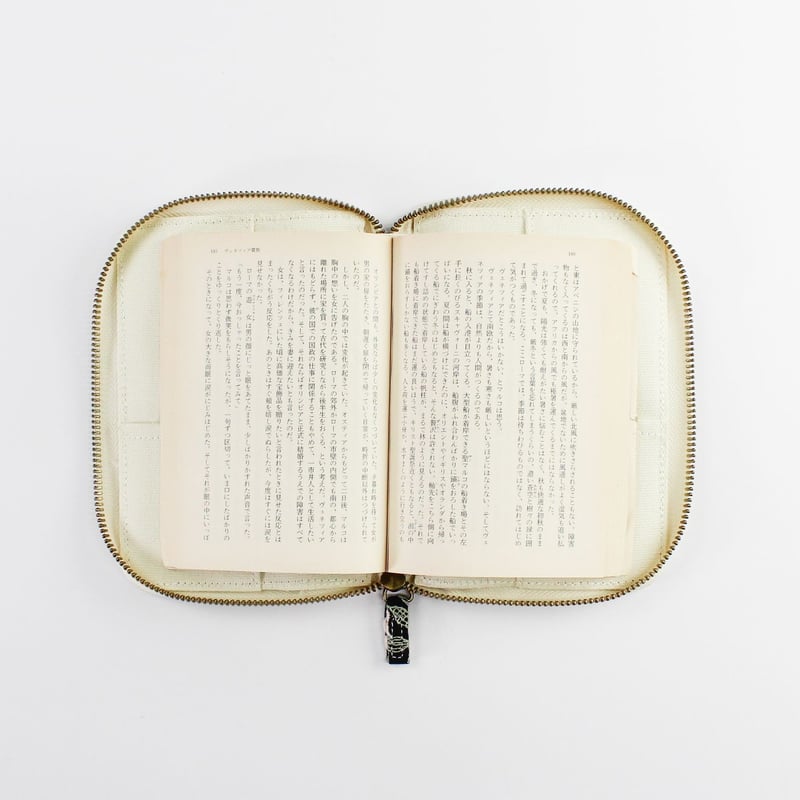 ブックポーチ / EMBROIDERY BOOKPOUCH 25AW | BIBLIOPHILIC