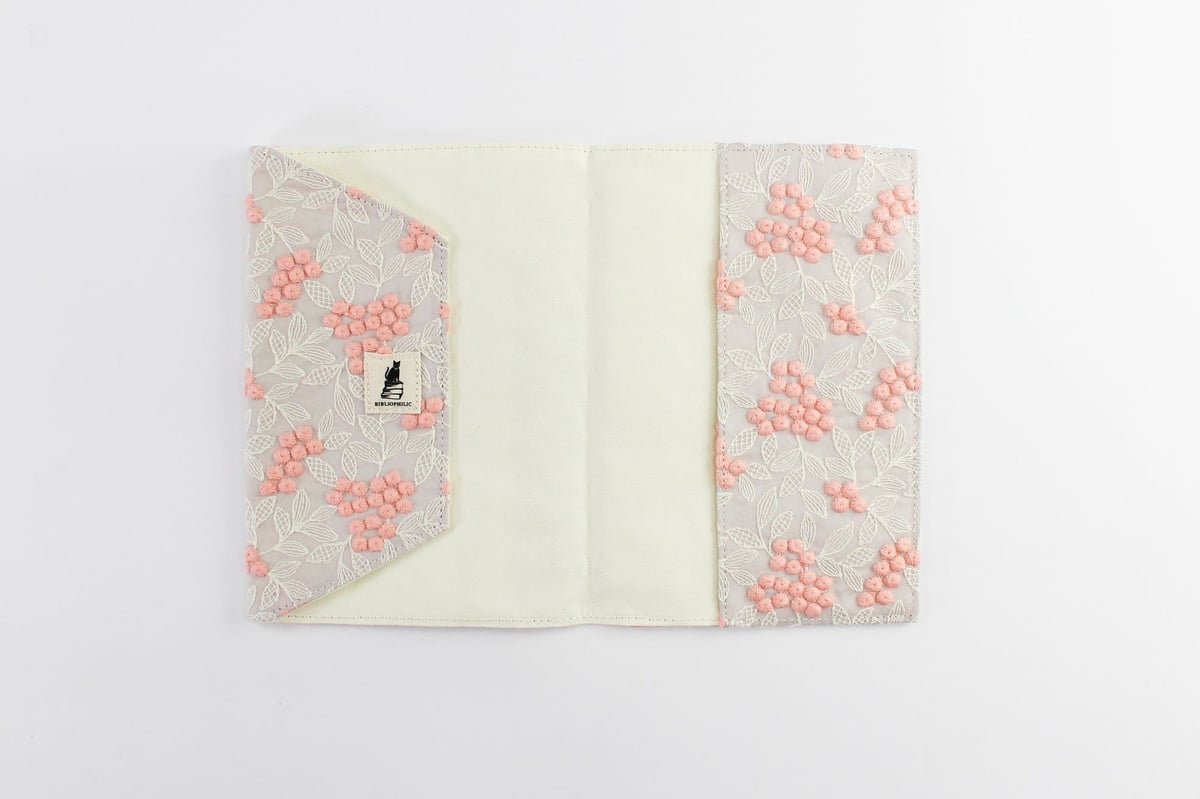ブックカバー / EMBROIDERY BOOKCOVER 46判 25AW | BIBLIO