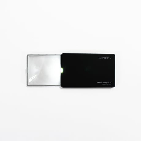 easy POCKET　LEDライト付きカード型ルーペ