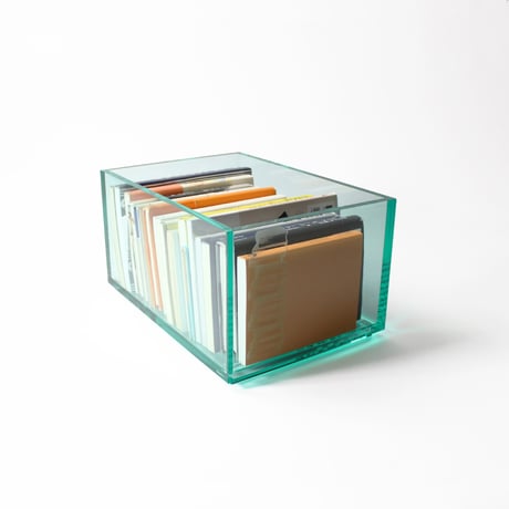 BOOK CONTAINER HALF ACRYLIC/ ACRYLIC GLASS COLOR　展示品