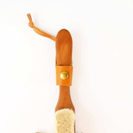 BOOK DUST BRUSH LEATHER HOLDER 〈オンラインストア限定〉