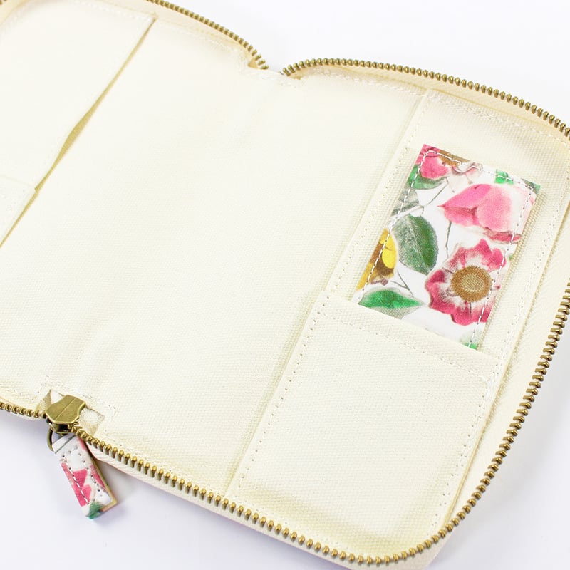ブックポーチ / LIBERTY PRINTBOOK POUCH 2024 SS SEASON