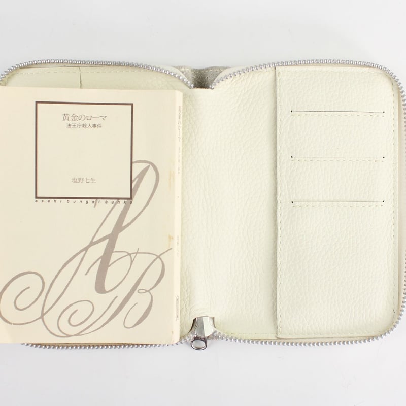 ねこのこ★プロフ必読★①ブックカバー、ポーチ 最高級イタリアンヌメ革ブッテーロブックカバー（文庫本サイズ