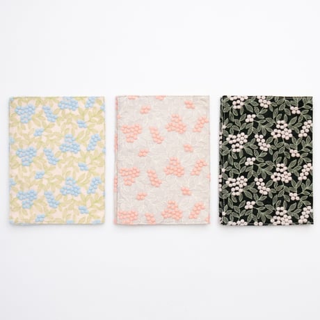 ブックカバー / EMBROIDERY BOOKCOVER A5判 25AW