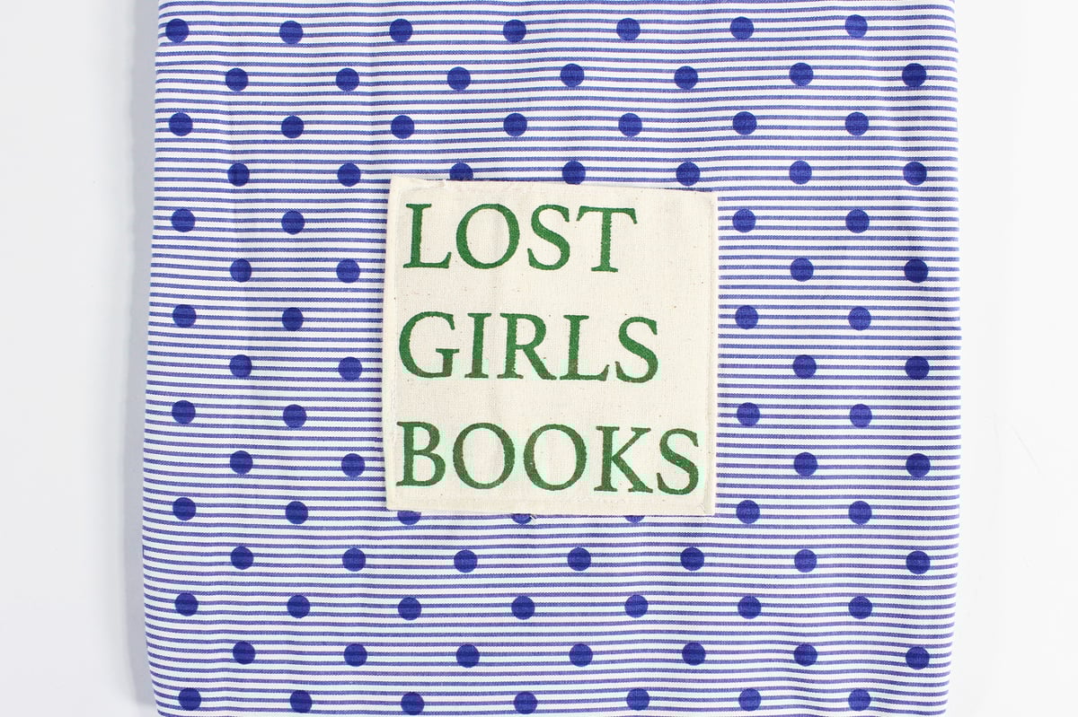 Nine Stories BOOK POUCH DOT BORDER | BIBLIOPHILIC