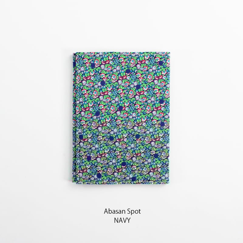 ブックカバー / LIBERTY PRINT BOOK COVER 文庫 2024 母の日 S ブックカバー / LIBERTY PRINT BOOK COVER 文庫 2024 母の日 S