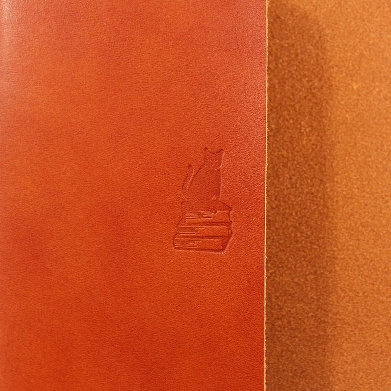 ブックカバー / COW LEATHER BOOK COVER A5判 | BIBLIOPHILIC