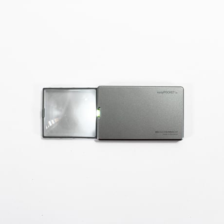 easy POCKET　LEDライト付きカード型ルーペ