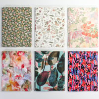 ブックカバー / LIBERTY PRINT BOOK COVER A5判 2024 AW SEASONAL