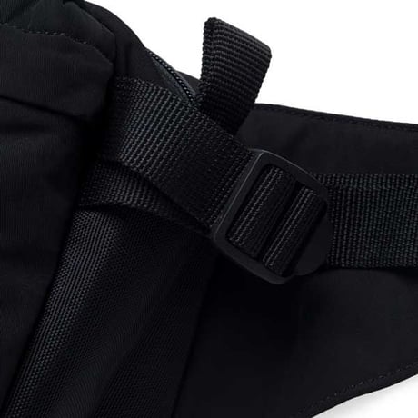 【Carhartt WIP /カーハートウィップ】Military Hip Bag (ミリタリーヒップバッグ）I024-252 Cypress/ Black