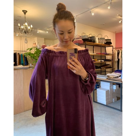 【mieyamieya ミエヤミエヤ】Velor Onepiece(ベロアワンピース） in purple/black