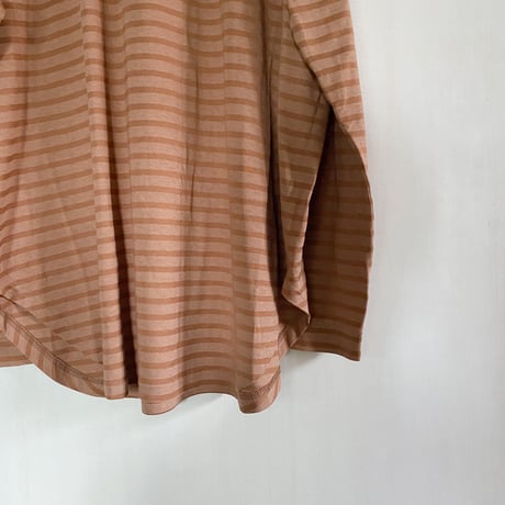 【Bed&Breakfast ベッド＆ブレイクファースト】Rencil Stripe Mock Neck in Brown Mix