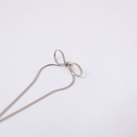 【Bijou R.I/ビジューアールアイ】Long Snake Chain Ribbon Pirce