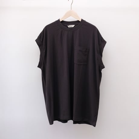【新品未使用】Oblada 黒 フェイクファージレ oblada | STORES