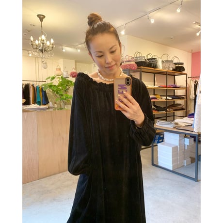 【mieyamieya ミエヤミエヤ】Velor Onepiece(ベロアワンピース） in purple/black