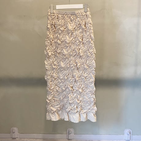 【Greed International グリードインターナショナル】 Plum blossom Shirring embroidery Skirt in Beige