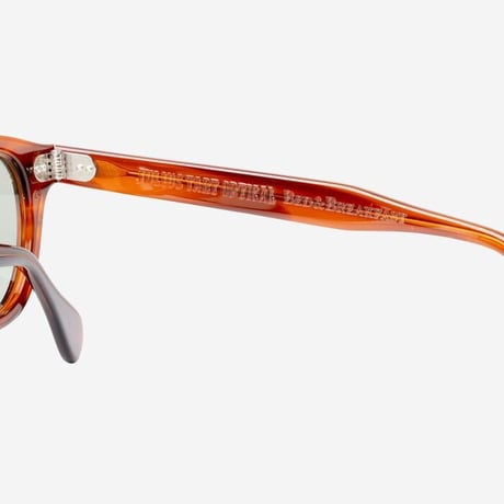 【Bed&Breakfast ベッド＆ブレイクファースト】Julius Tart×Bed＆Breakfast Sunglasses inin Amber Frame×Green Lens