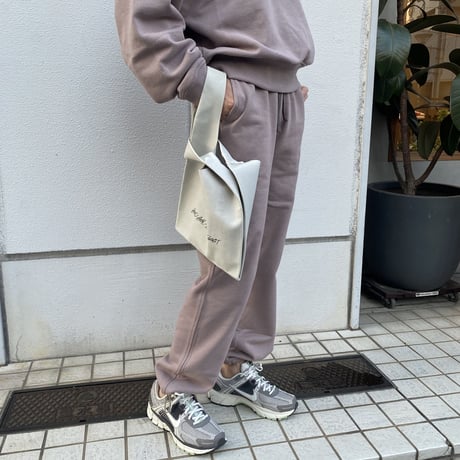 【Bed&Breakfast ベッド＆ブレイクファースト】Standard Soft Sweat Pants in Greige