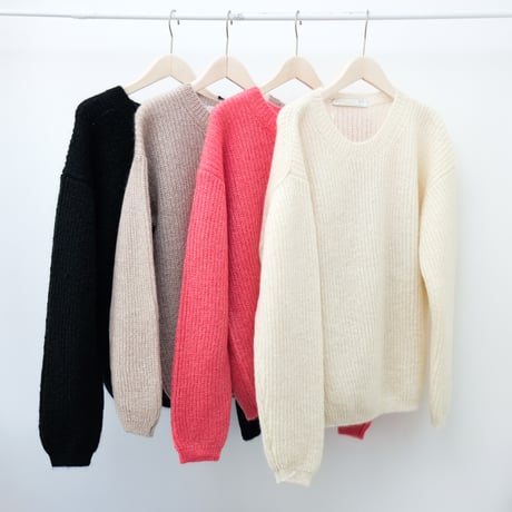 グリードインターナショナル | STORES